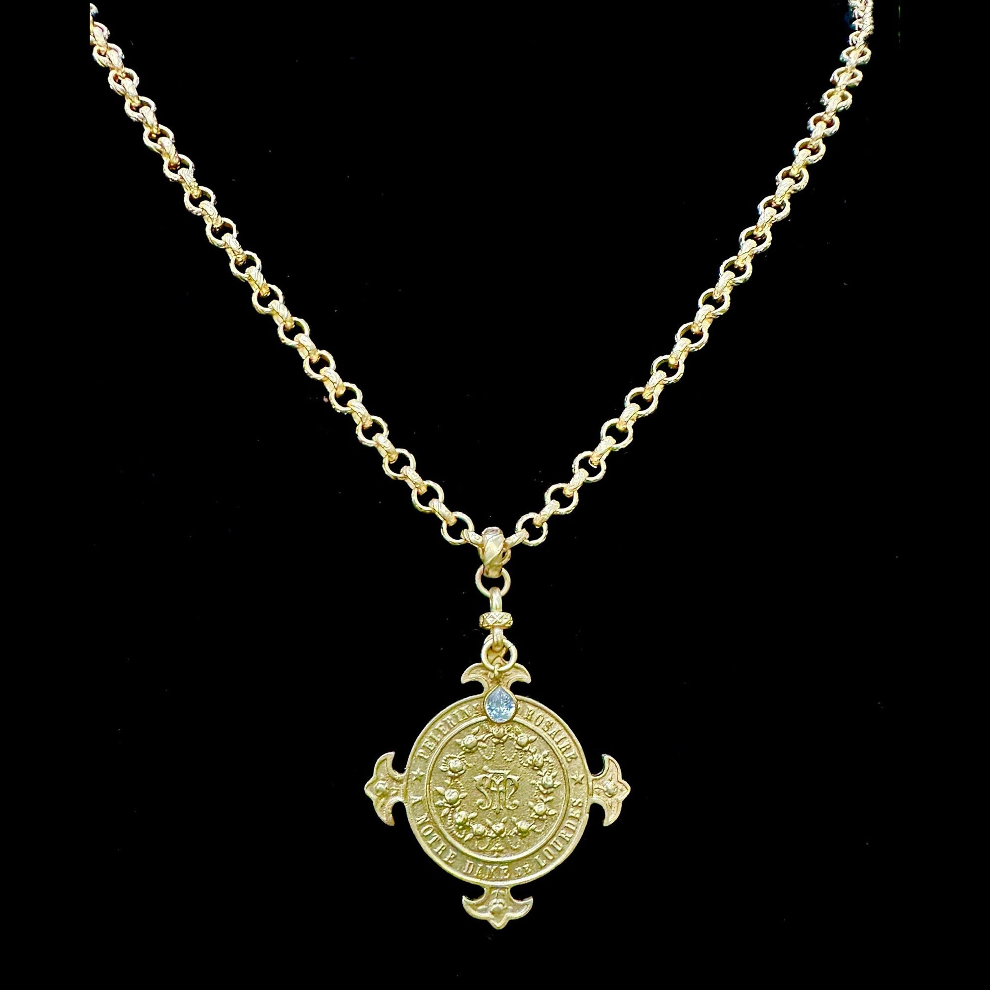 Lourdes Illumination Cable Chain Necklace in Gold