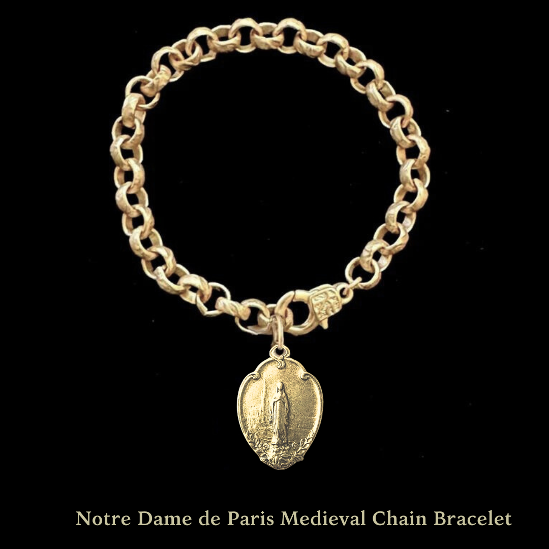 Notre Dame of Paris Medieval Cable Chain Bracelet in Gold