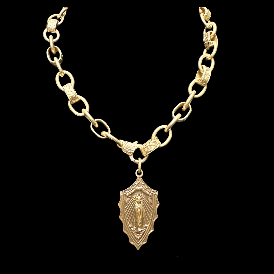 Sodalis Fancy Etched Cable Chain Necklace - Gold