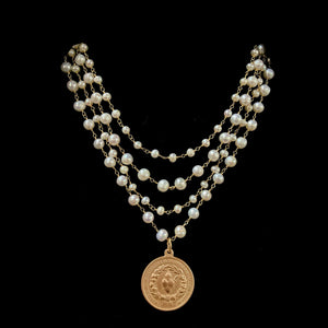 Sacred Heart Sophia Necklace in Freshwater Pearls in Gold