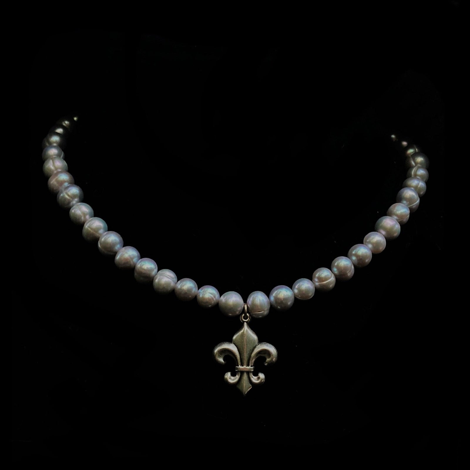 Moonglow  Freshwater Pearls with Fleur de Lis Choker Necklace - Silver