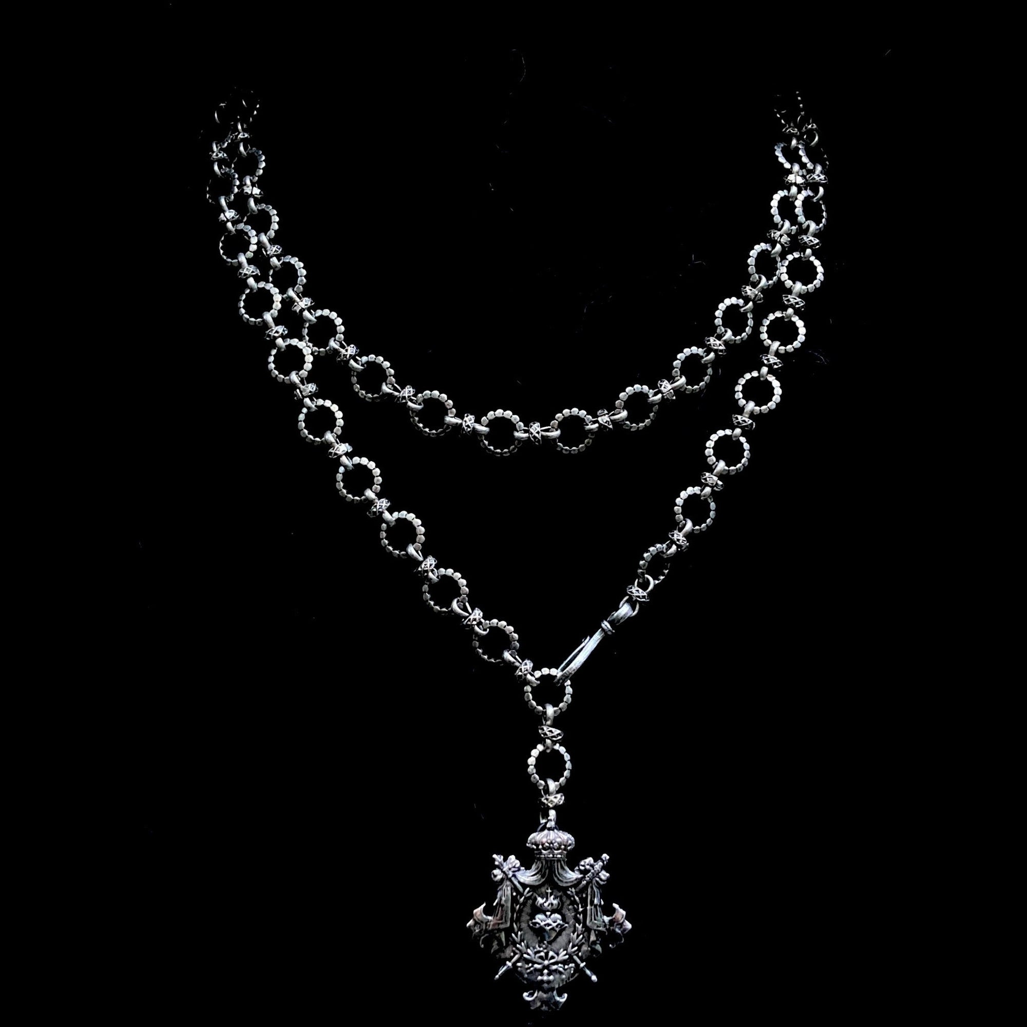 Sacred Heart Shield  Eternity Link Chain Necklace Silver