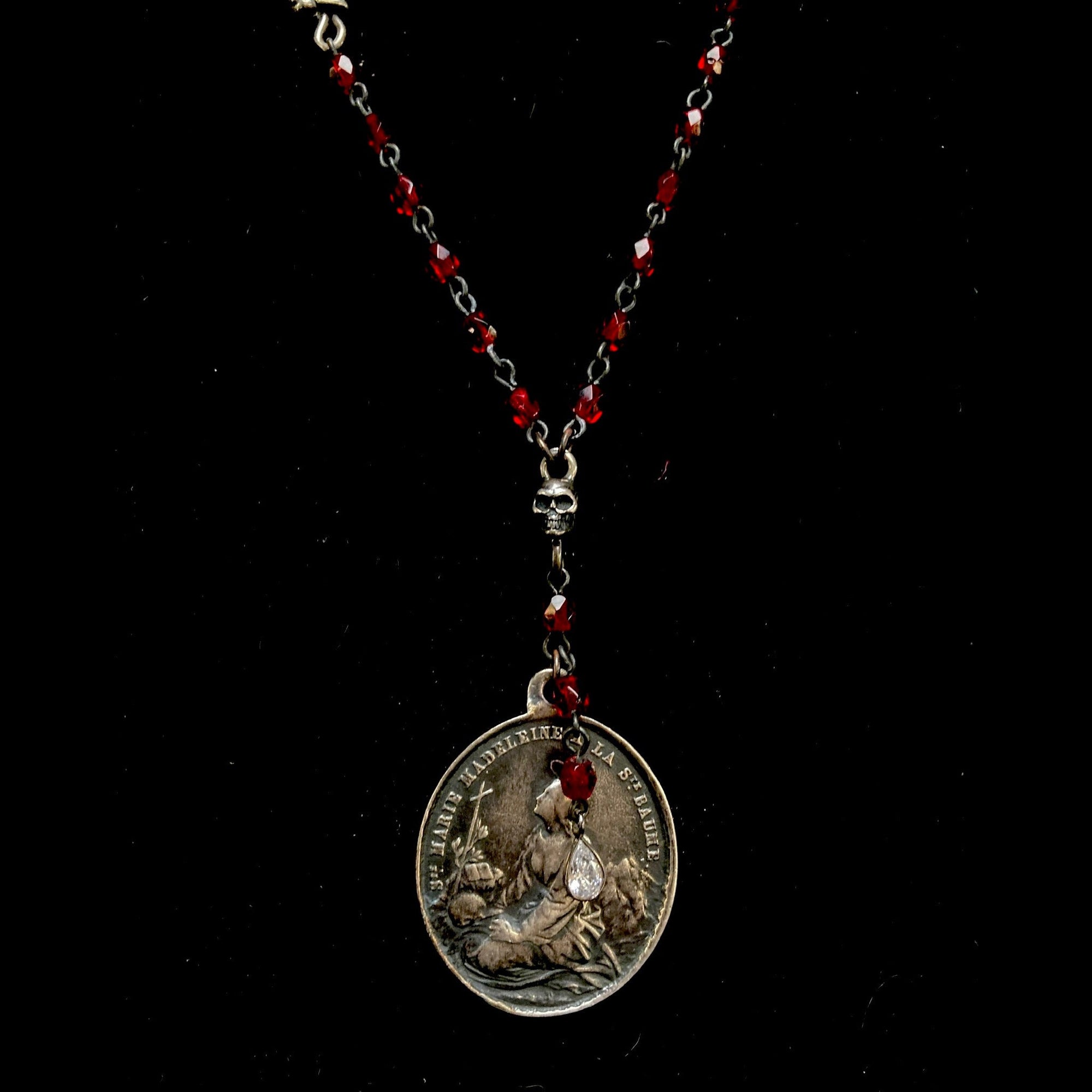 Mary Magdalene at la Sainte-Baume Ruby Ritual  Necklace Silver & Gunmetal