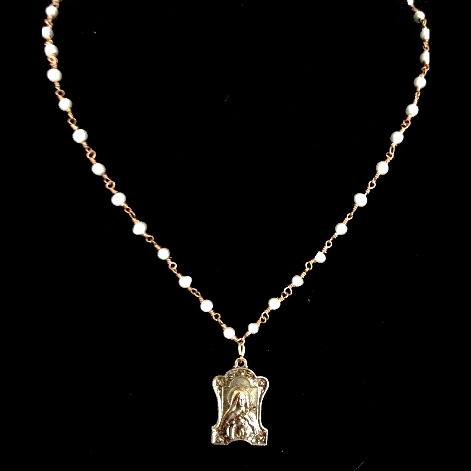 Saint Therese the Little Flower Medal in Freshwater Pearls