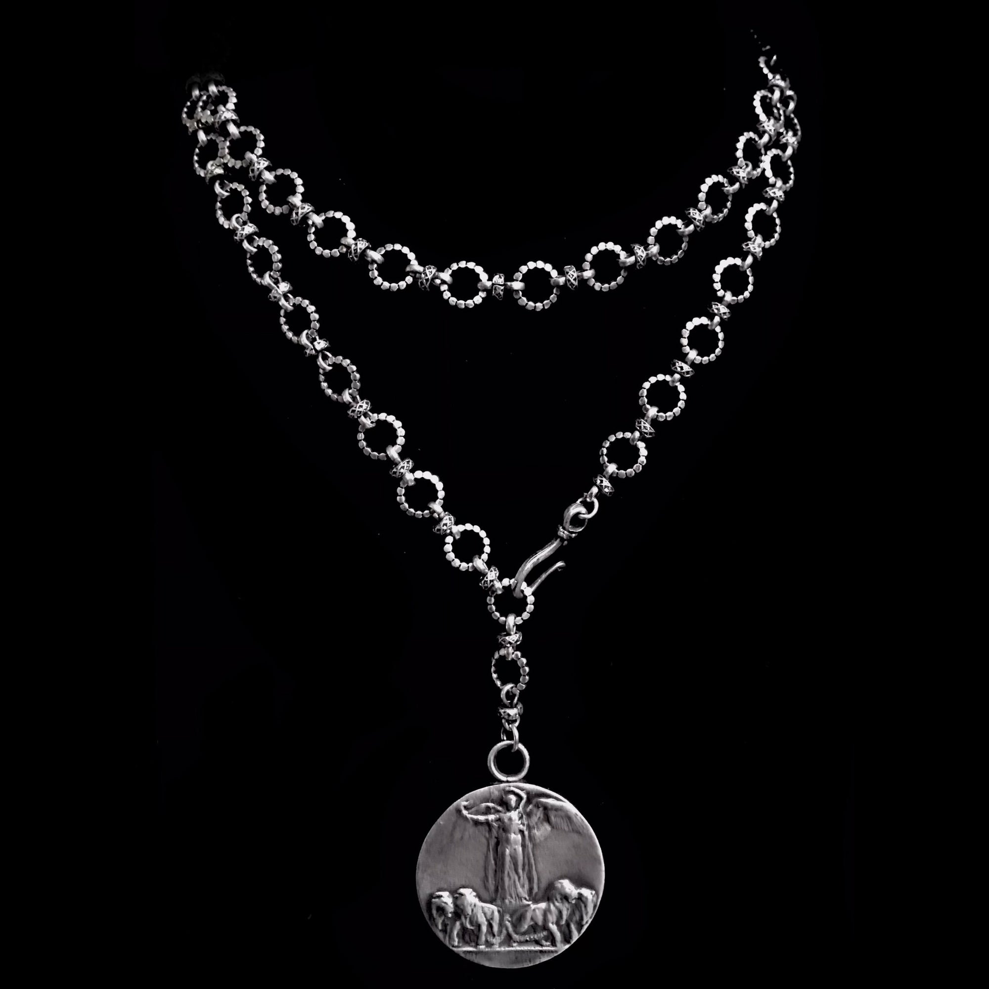 Peace Angel Victoria & Lions Eternity Link Chain Necklace -  Silver
