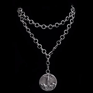 Peace Angel Victoria & Lions Eternity Link Chain Necklace -  Silver